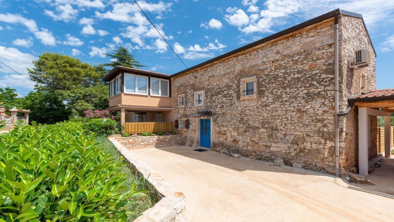 Holiday Home Lino Dajla Esterno foto