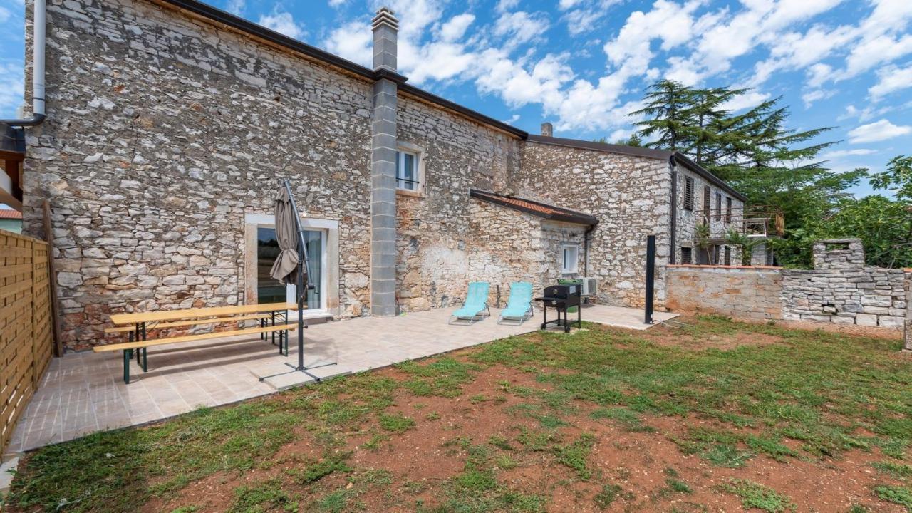 Holiday Home Lino Dajla Esterno foto